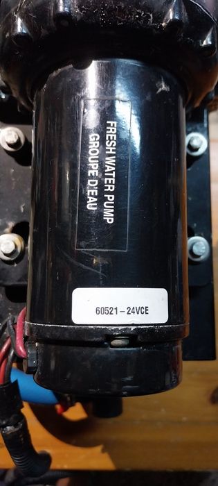 Bomba de água 12v Johnson pump