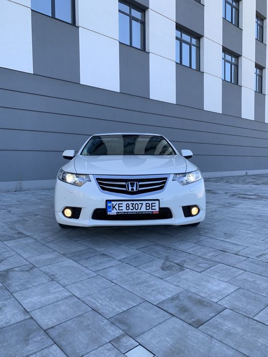 Honda accord 8 2.4