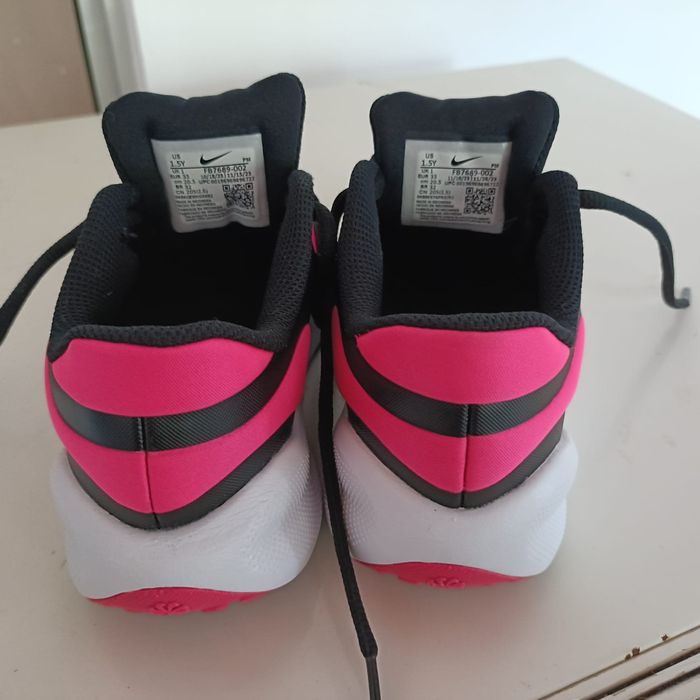 Sapatilhas Nike- Novas