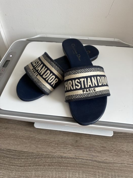 Granatowe klapki Dior Dway 39