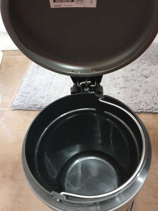Balde de lixo WC