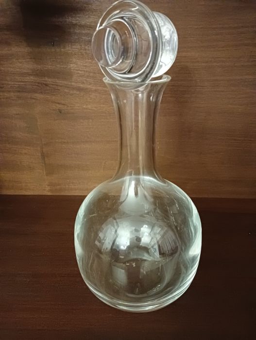 Licoreira (ou vinho do Porto)64750577579651121