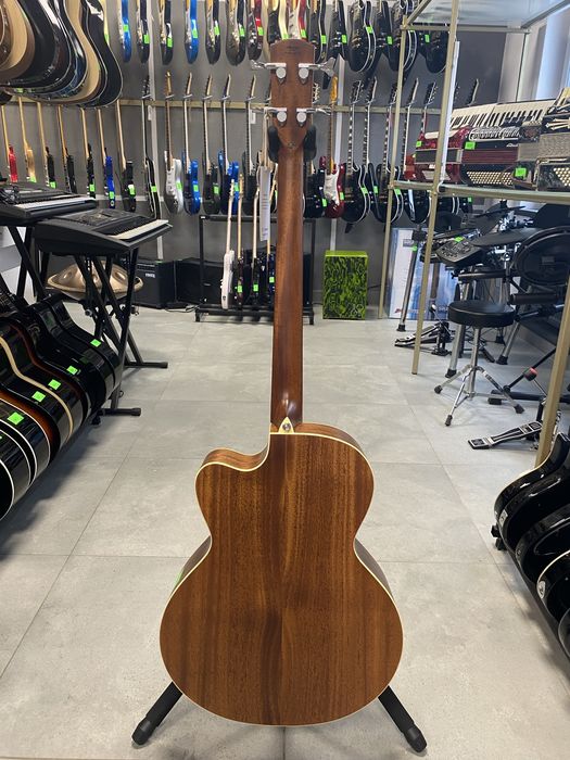 Gitara basowa elektroakustyczna Alvarez