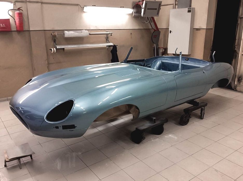 Jaguar E-Type65100468891778124