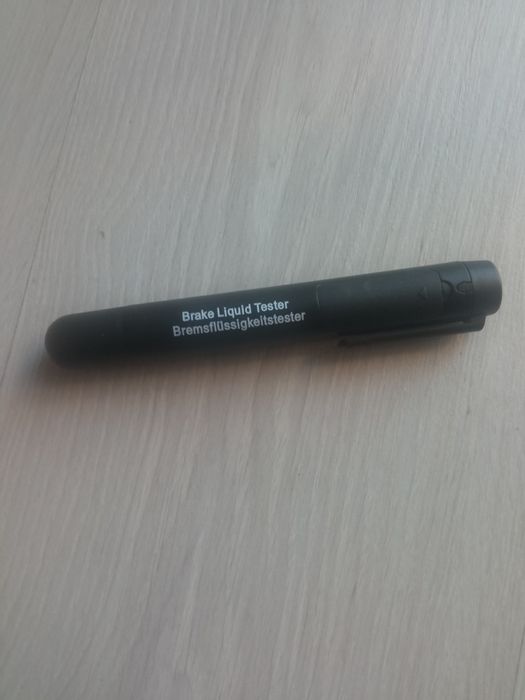 Teste para líquido de travões. Para todos os modedos VW - FIAT