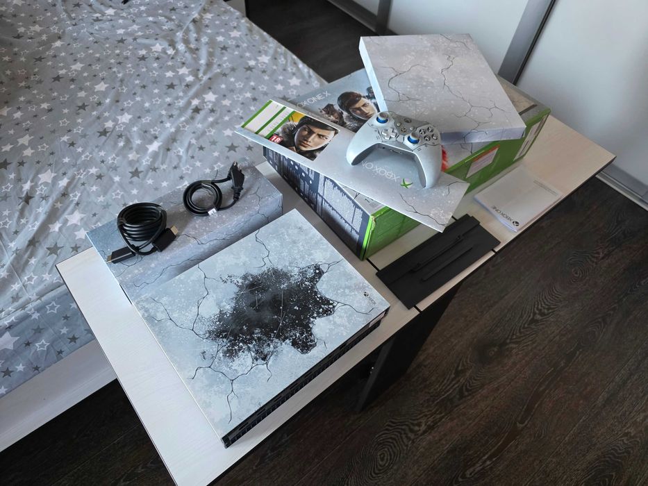 Xbox ONE X Gears of war limited edition