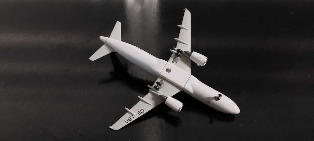 Avião Boeing Aviões Airbus escala 1/400 em Metal Varios Ver Fotos 35