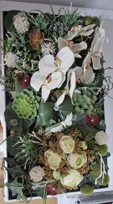 Arranjo floral artificial