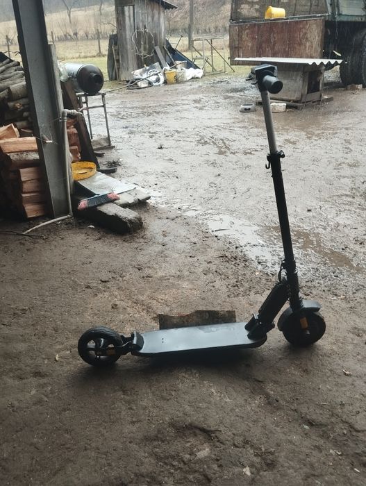 Електросамокат в хорошуму стані