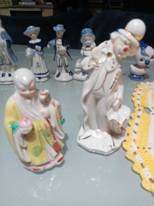 13 bonecos louça  antigos