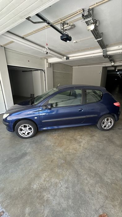 Peugeot 206 em excelente estado