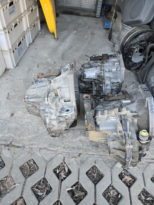 Skrzynia Biegów Trafic Vivaro 1.9  2.5 TDCI