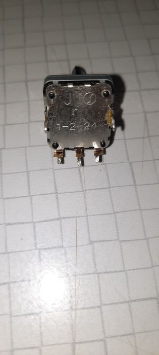 Potencjometr cambridge audio azur 740a I 840i