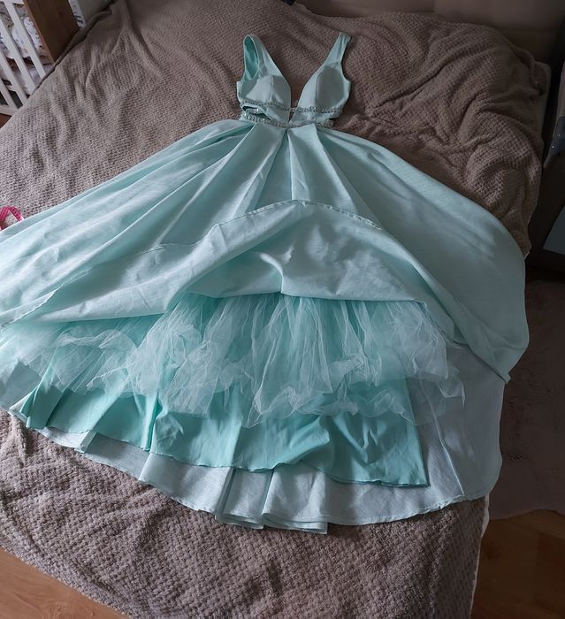 Sukienka na wesele, ślub, przyjęcie M 38