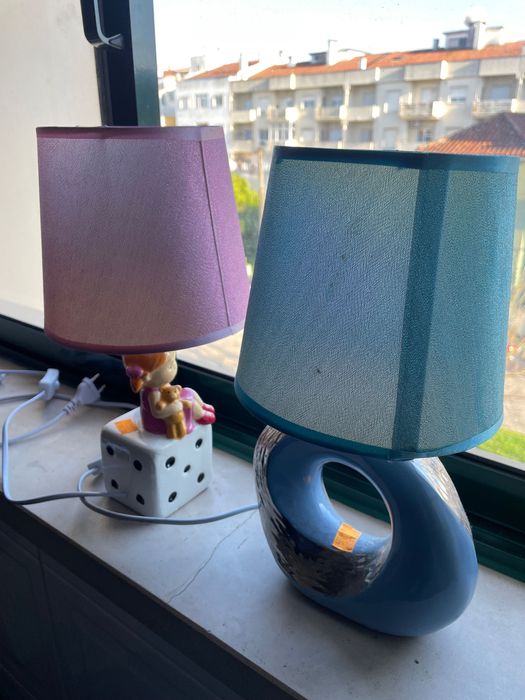 2 Candeeiro para o quarto (5€ por unidade)