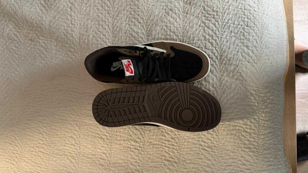 Nike Travis Scott edição Cactus Jack