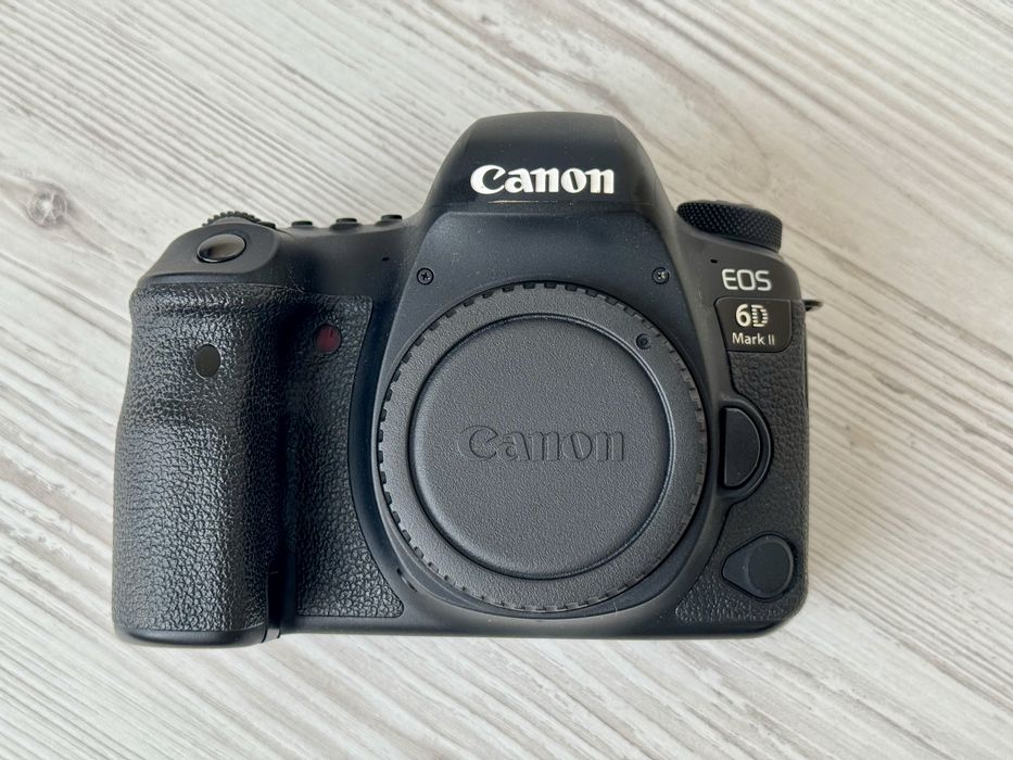 Продам повний кадр Canon EOS 6D Mark II (Body) — Ідеальний стан!