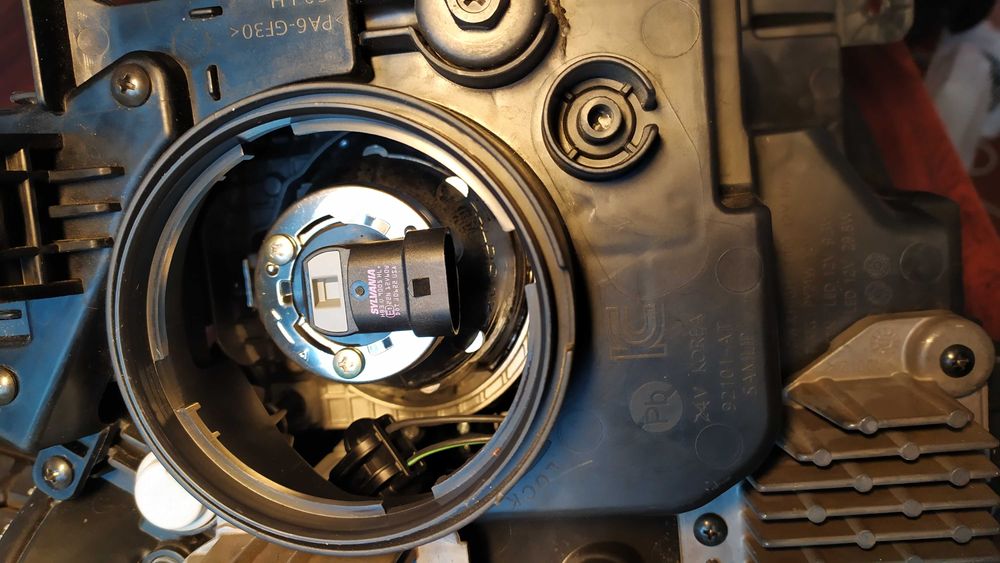 Фара левая передняя KIA niro hybrid