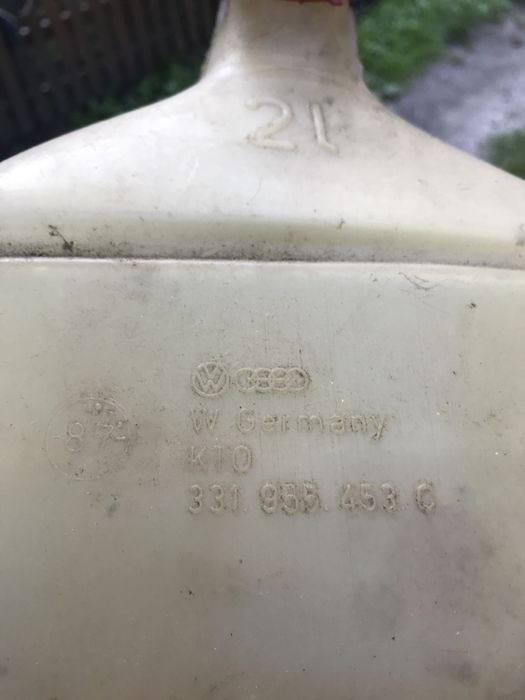 Бачок омивача ауді фольтсваген