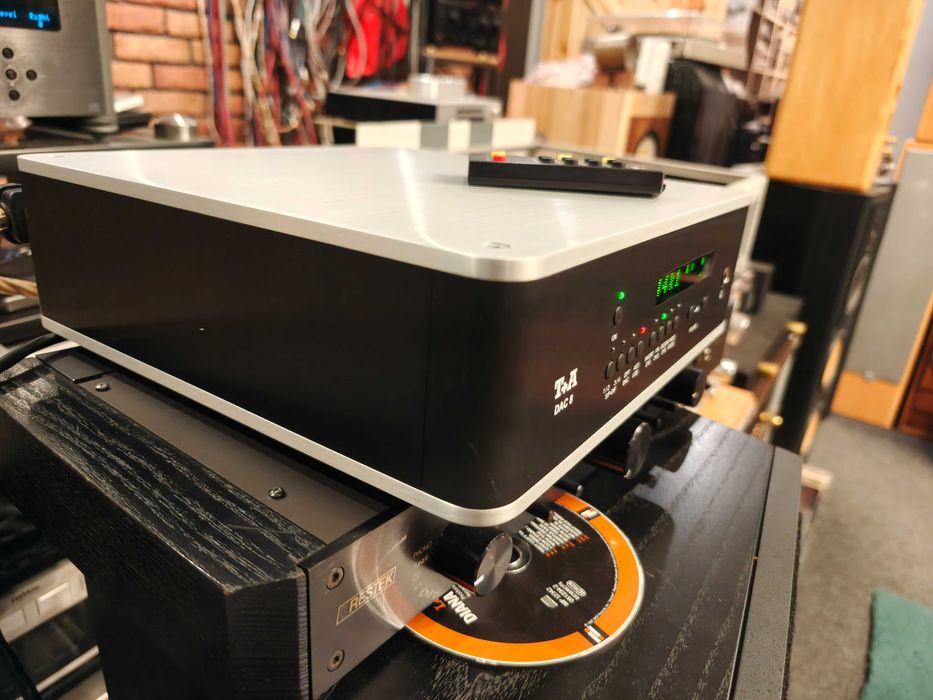 T+A DAC8 ! Wybitny DAC XLR USB ABUS ! Przedwzmacniacz ! HI-END