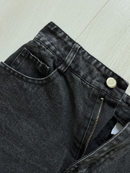 Шорты джинсовые продам. Новые.