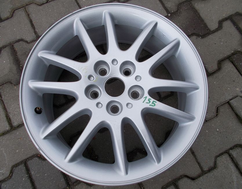 Felga aluminiowa 7x15 5x114,3 ET43 CHRYSLER  Nr 155
