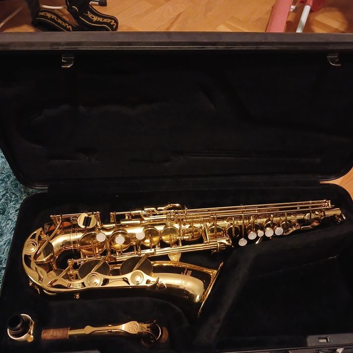 Саксафон Yamaha 275