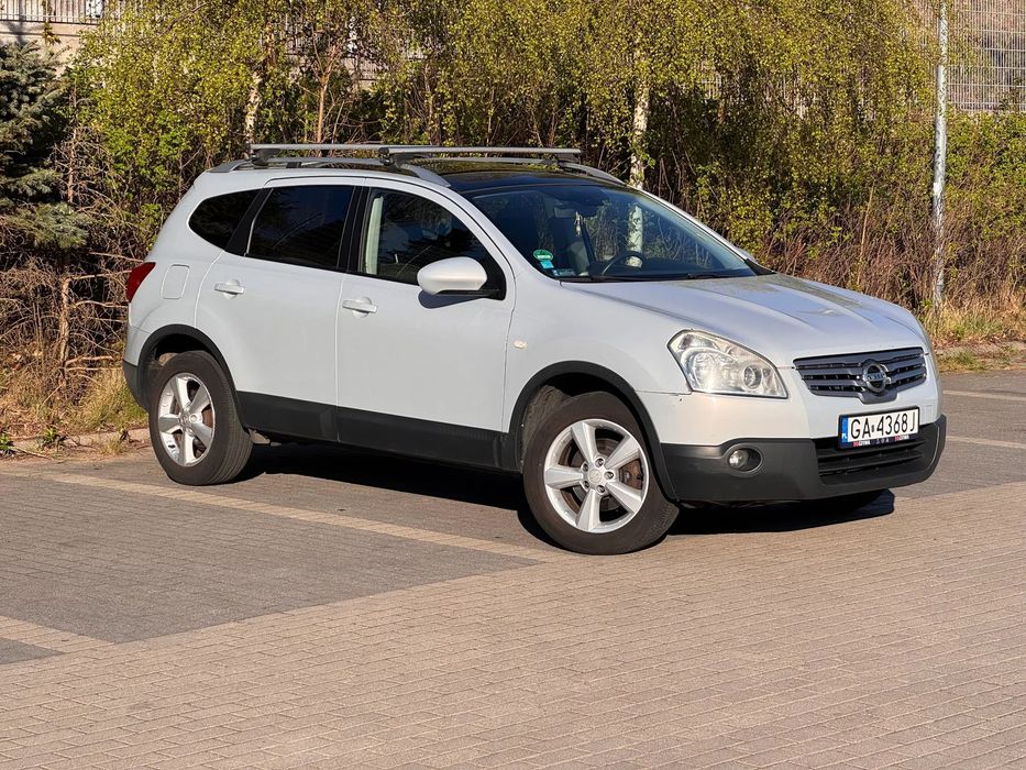 Nissan Qashqai+2