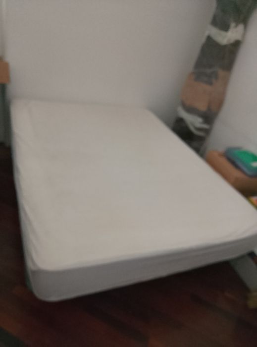 Cama de casal (195comp X 150larg)