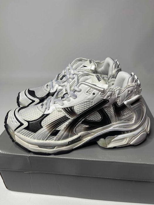 BALENCIAGA Runner кроссовки белые кеди кеды кросівки білі 42 43 44 40