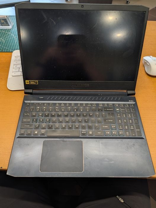 Acer Helios 300 i7-10gen rtx3080