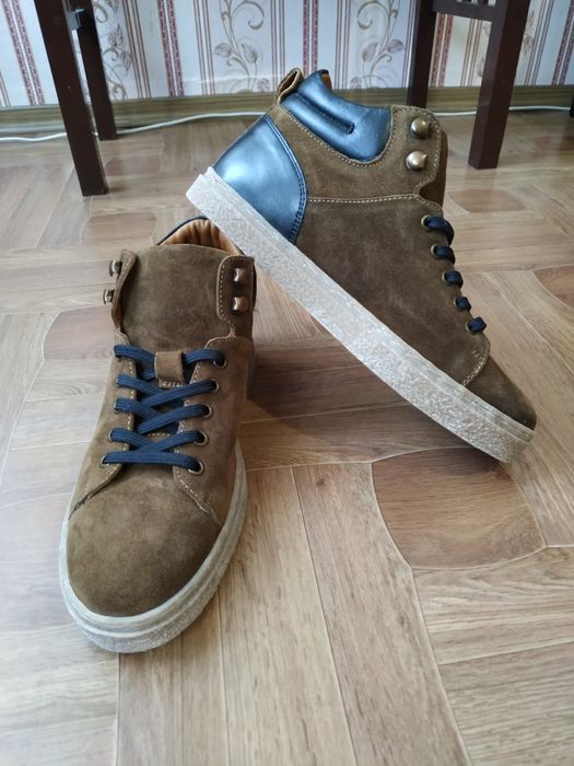 Ботинки демісезонні reserved 42 р