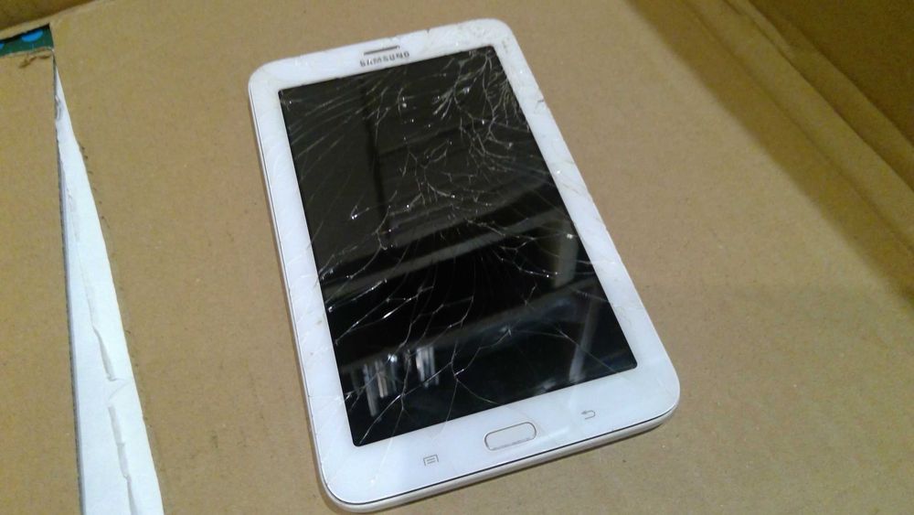 Tablet Samsung SM-T111  T245