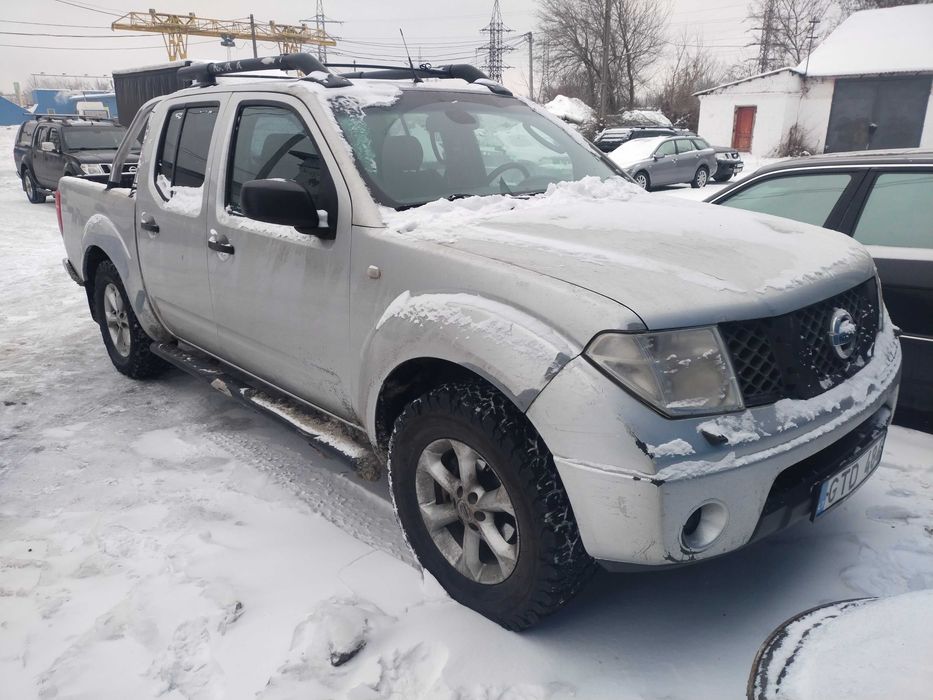 Nissan navara 4*4