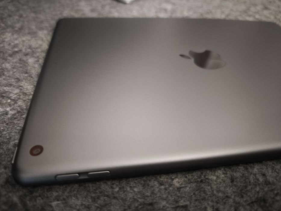 iPad 9 64gb Wi-Fi (2021) + Apple Pencil 1-покоління