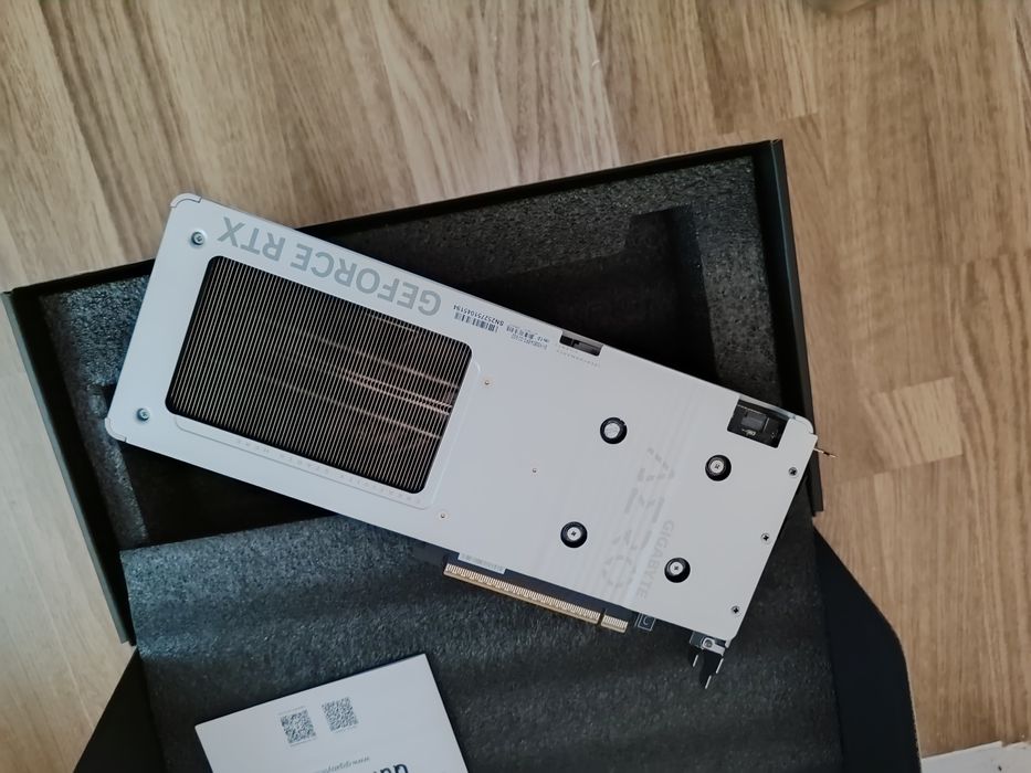 GIGABYTE RTX 5060 8gb