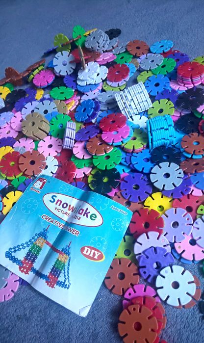 Klocki wafle konstrukcyjne snowflake dzień dziecka