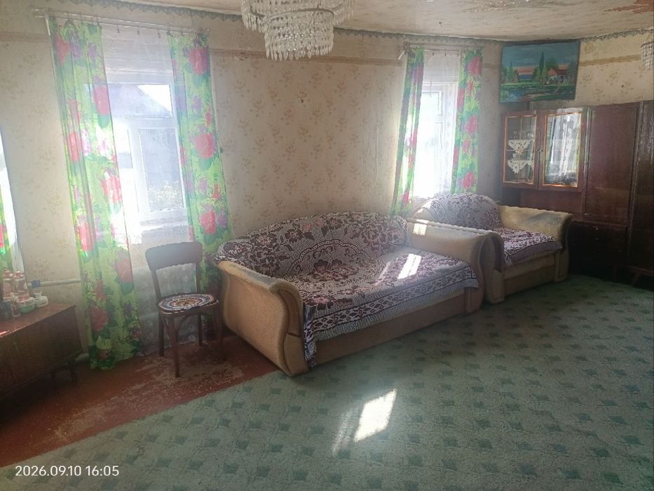 Київська область  продаж будинку та земельної ділянки