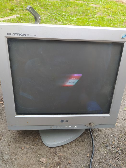Монітор LG Монитор