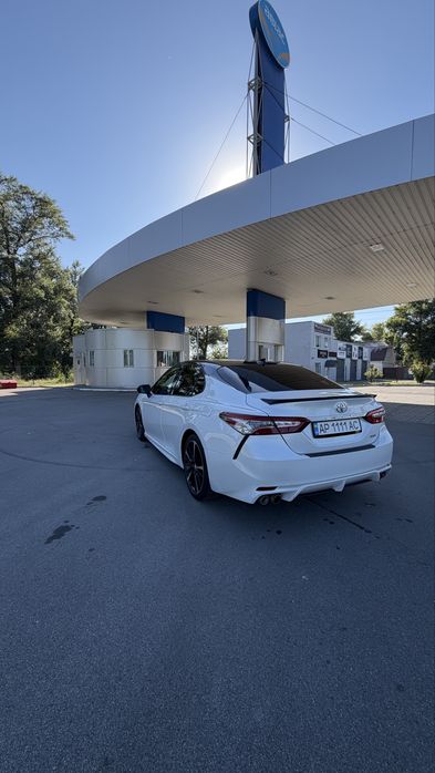 Toyota Camry 70