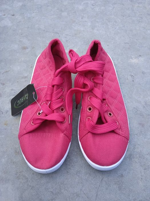 Женские лёгкие кеды,мокасины