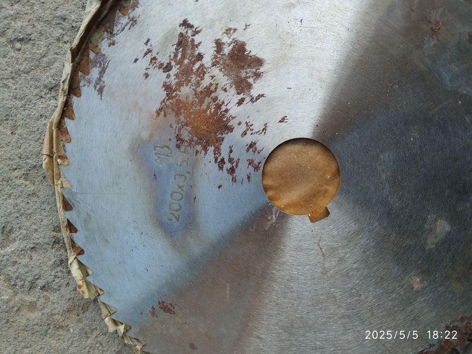 Продам фрези отрізні