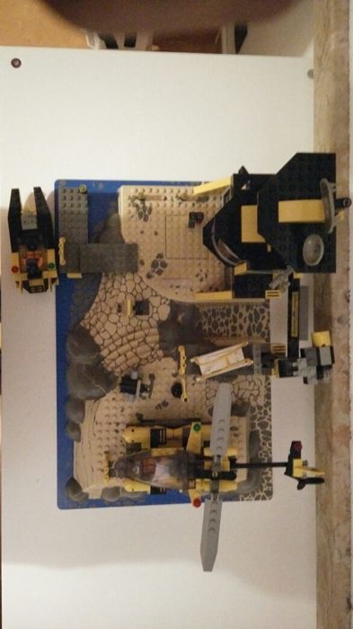 Lego World City: Base Guarda Costeira (7047)