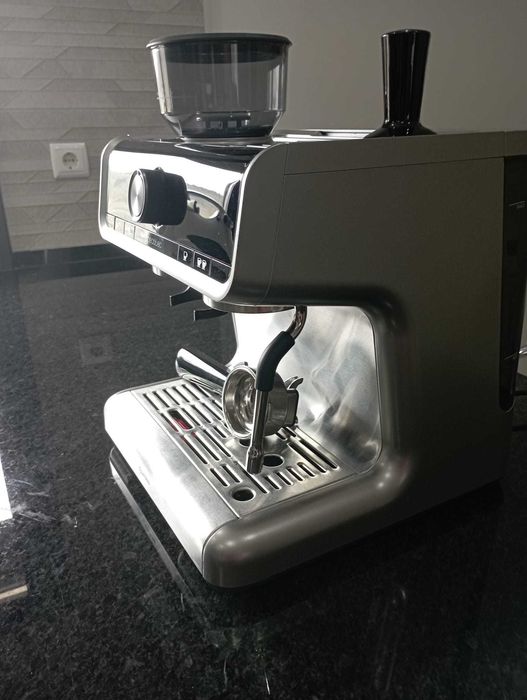 Maq. Café com Moinho