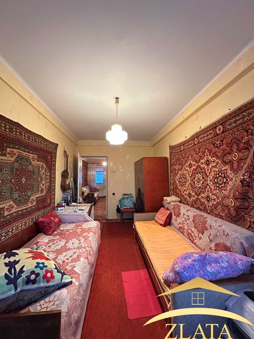 Продаж 2-к квартири на Космосі