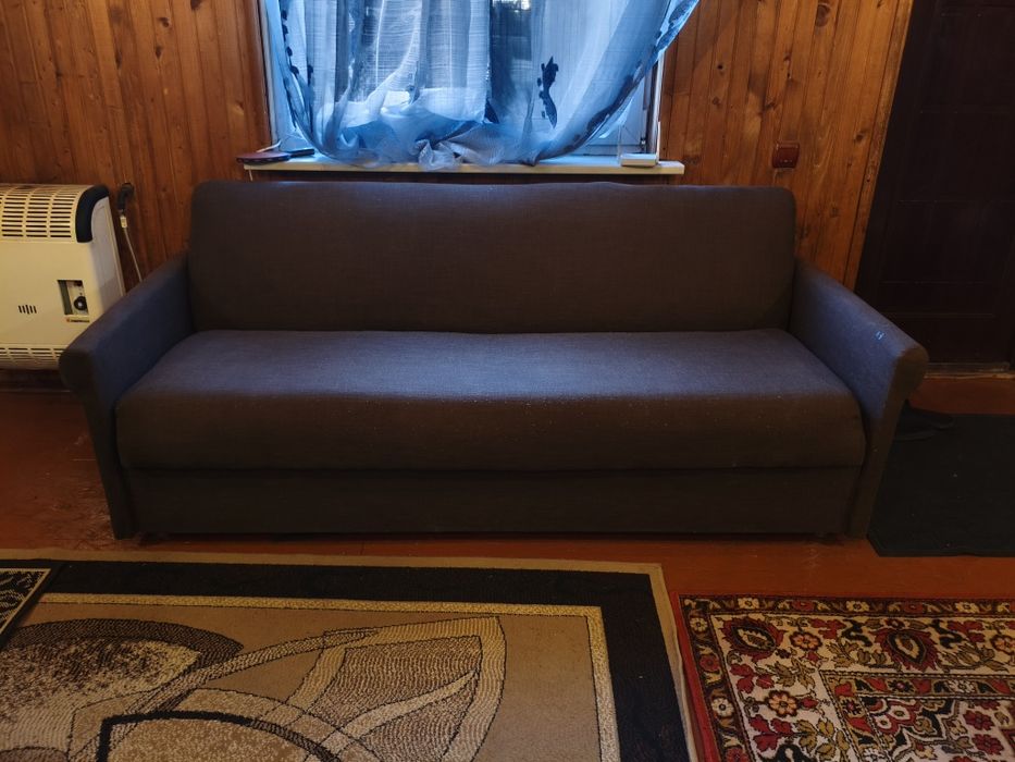 Диван 207см  б/в