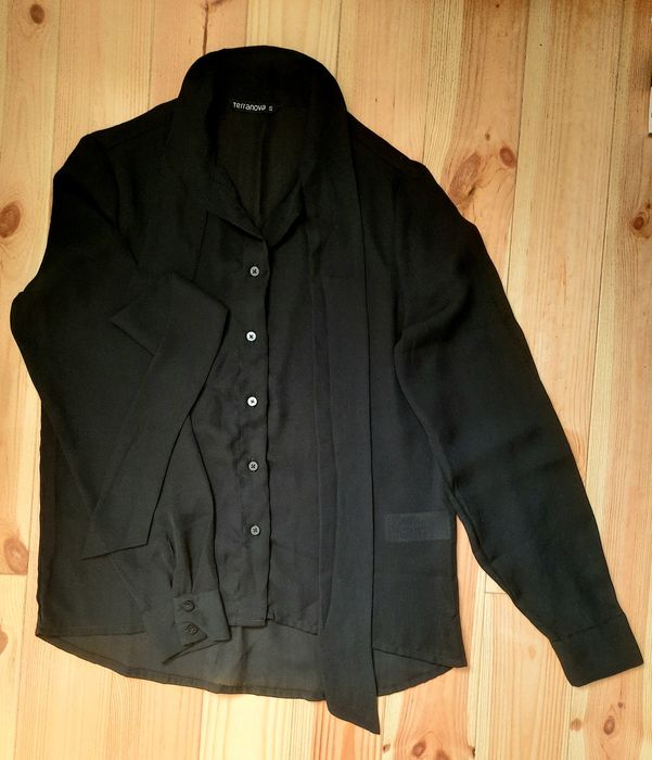 Чорна блуза Terranova