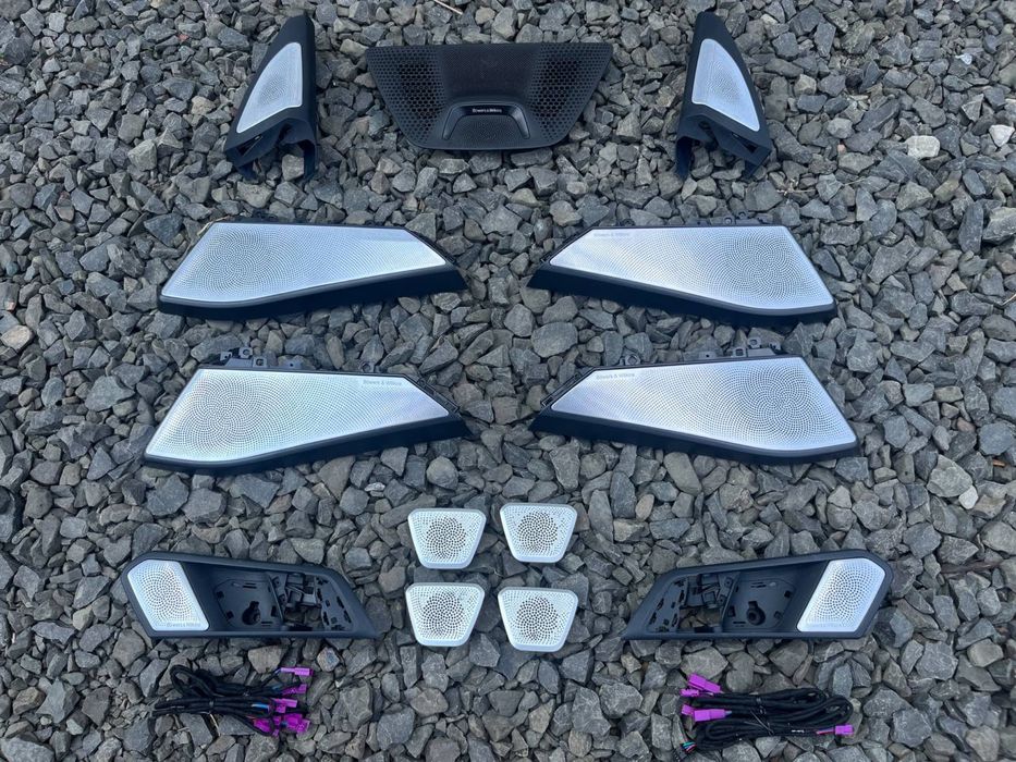 комплект сеток Bowers&Wilkins BMW G05 G07 X5 X7 с подсветкой