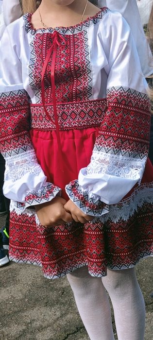 вишиванка костюм на дівчинку