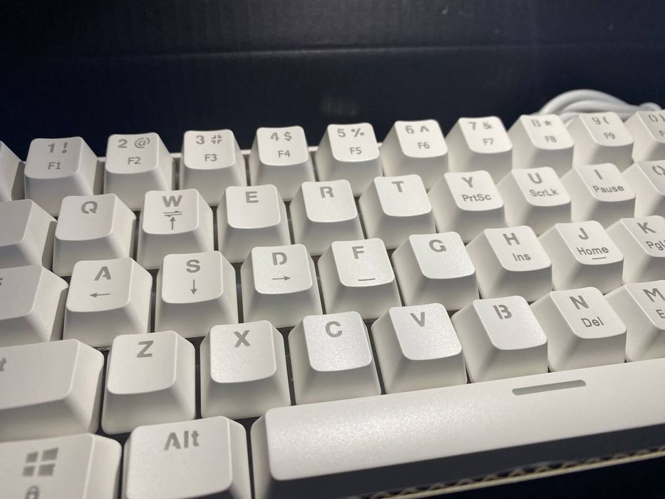 Клавиатура 60% механичиская red switch
